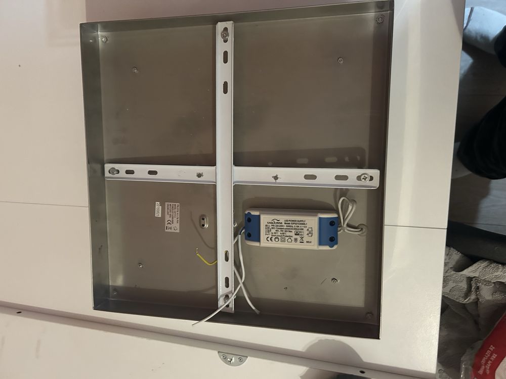 Lampa led kwadratowa