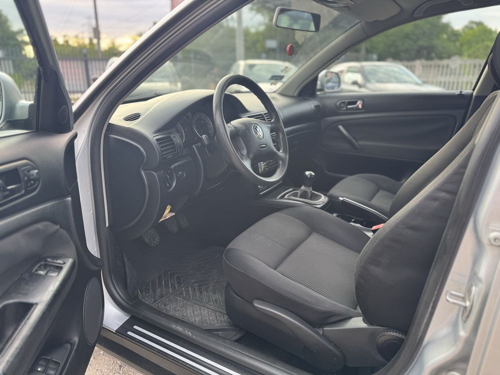 Volkswagen Passat B5/2002rok/1.9Diesel/dobry stan/niski przebieg