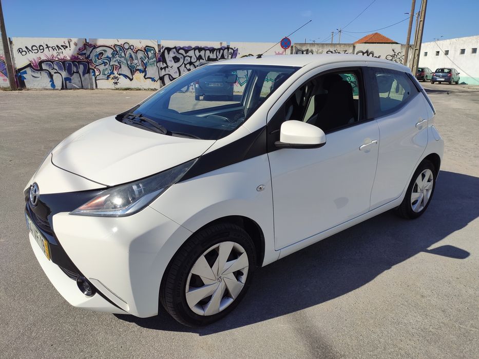 Toyota Aygo 1.0 xplay 72cv