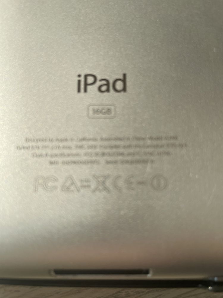 Ipad 2 16 g apple z klawiatura