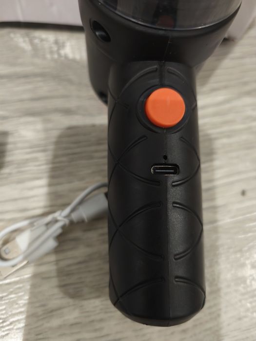 Odkurzacz bezprzewodowy samochodowy mini