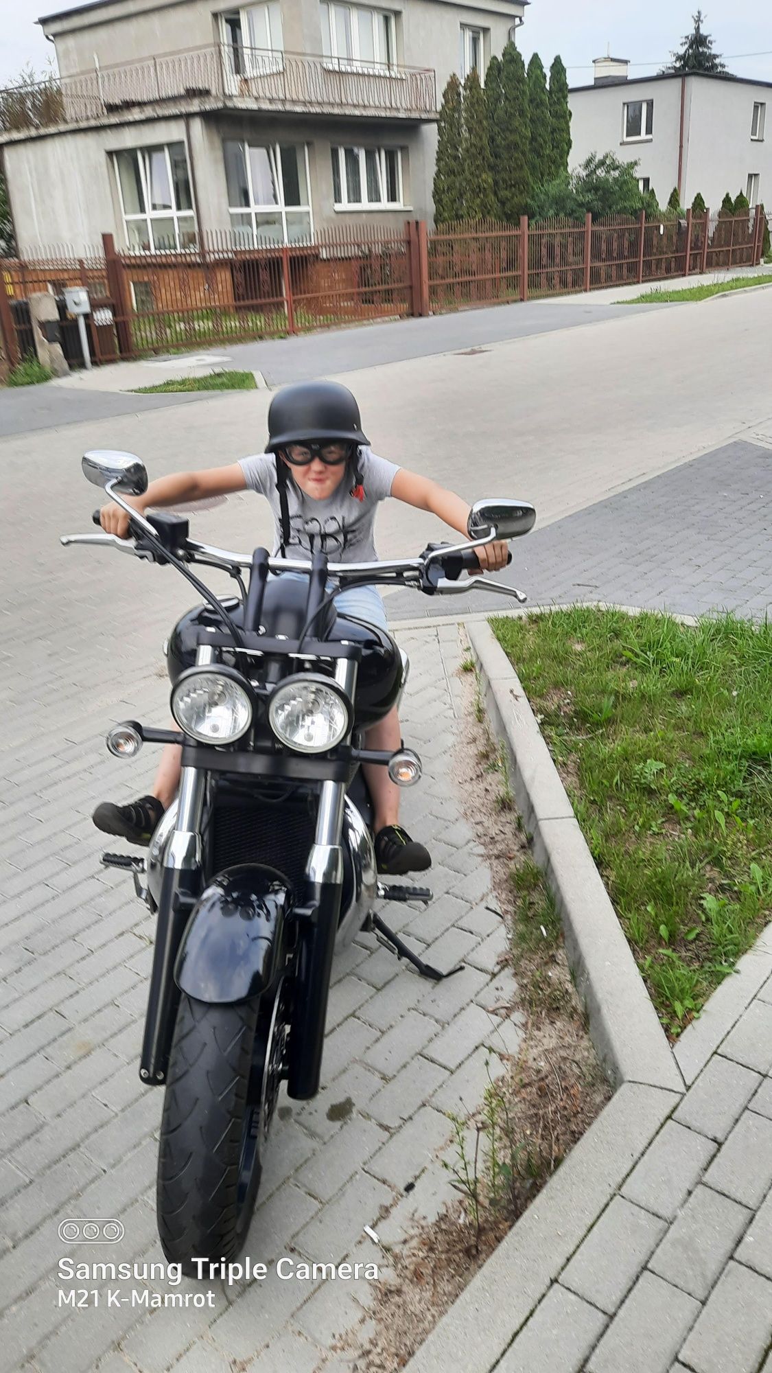 Triumph Storm - super stan