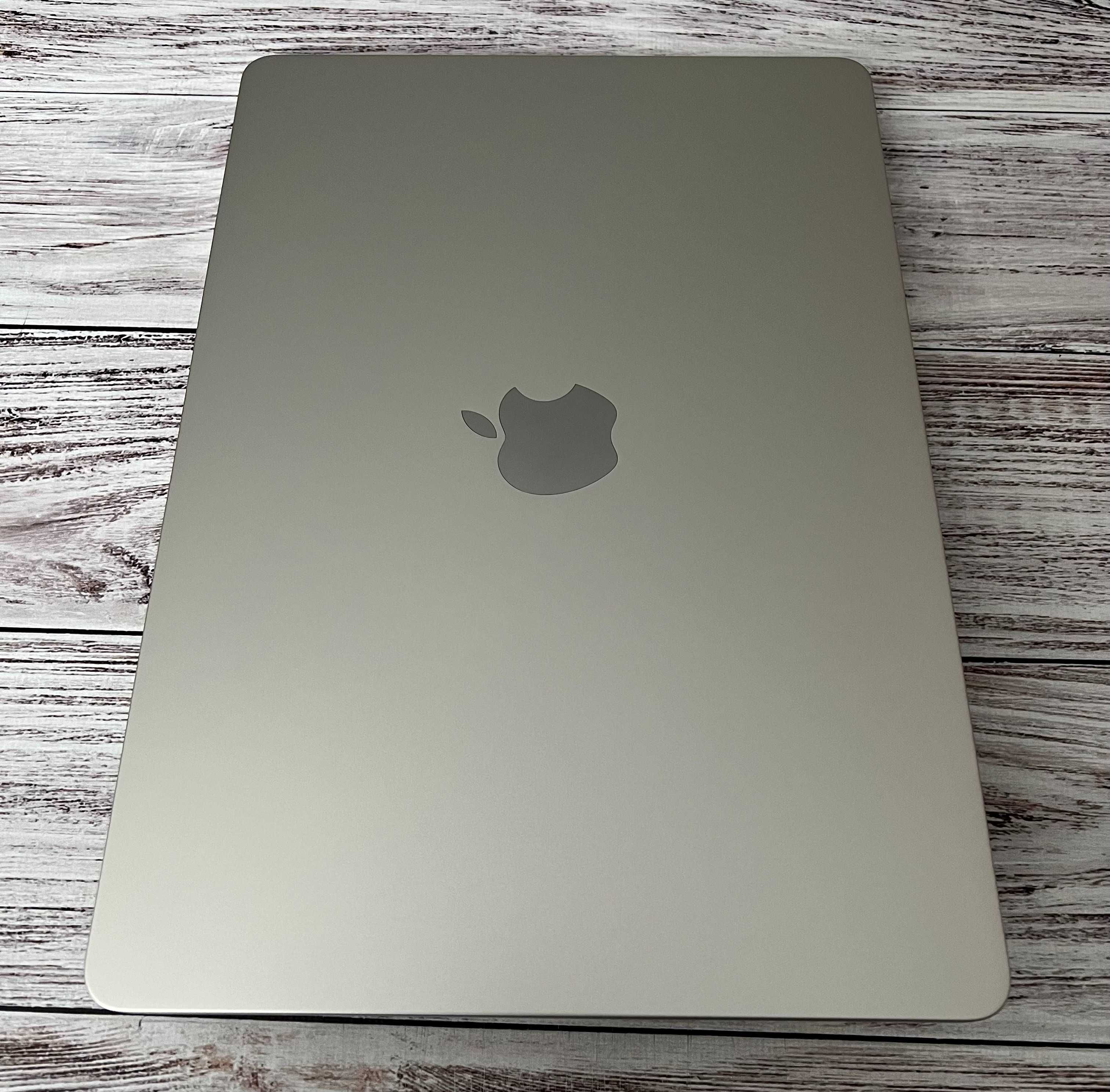 MacBook Air 13” M3 2024 16/256Gb Starlight Open Box