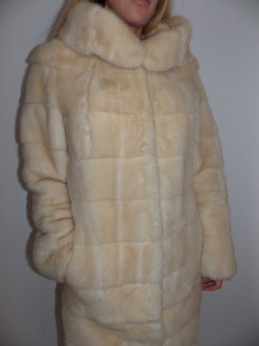 Норковая шуба жемчужная