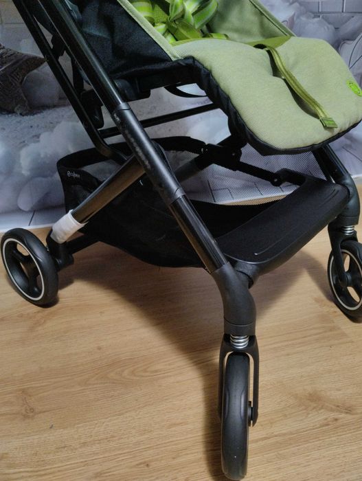 Cybex Gold Beezy wózek spacerowy spacerówka do 22 kg mały lekki Nature