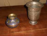 Pote antigo latao trabalhado e taça metal vintage Cuca