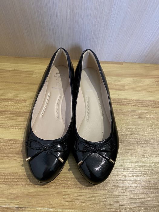 Балетки від M&S