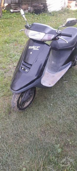 Скутер honda tact