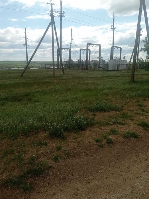 Фермерське господарство 6 га землі і до 8000 кв. м. будівель