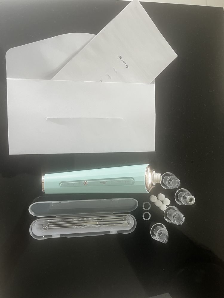 Urządxenie do usówania wągrów Odkurzacz mikrodermabrazja Moin GM001