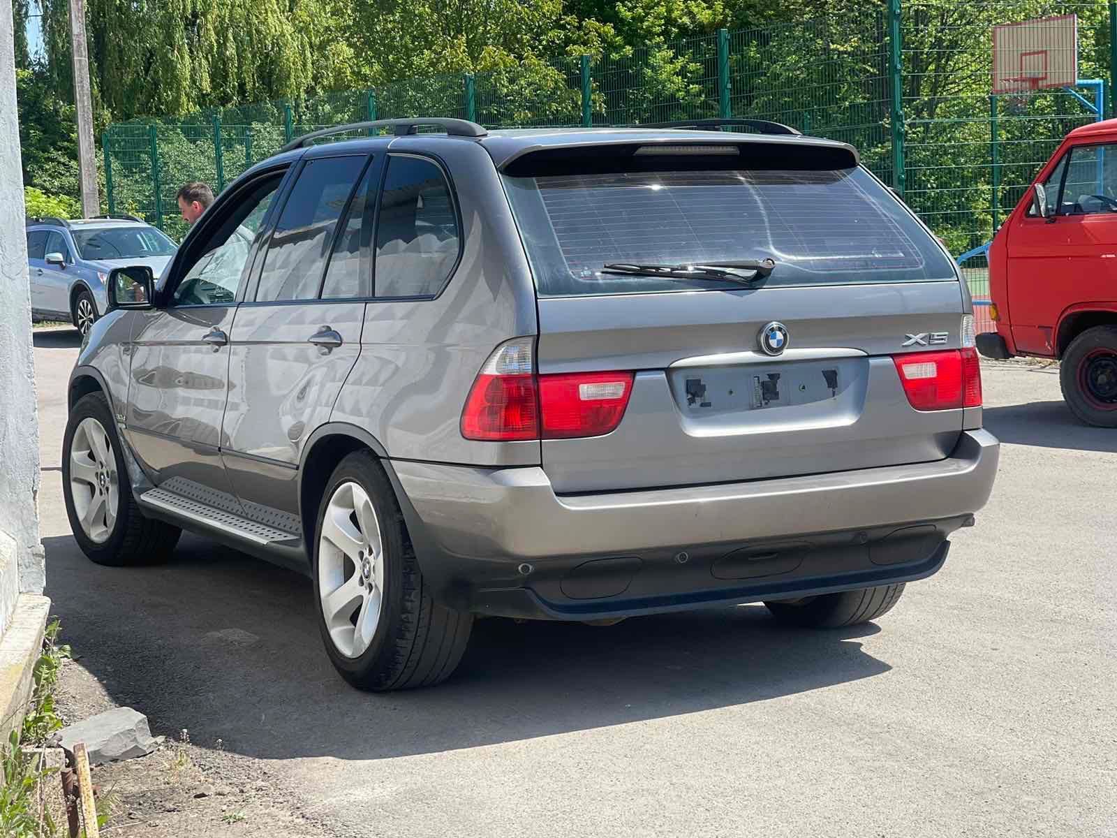 Планка підсвітки BMW X5 E53 кнопка багажника БМВ Е53 подсветка номера