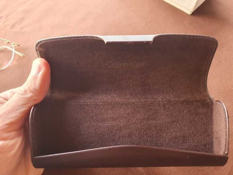 Óculos Calvin Klein para graduar.