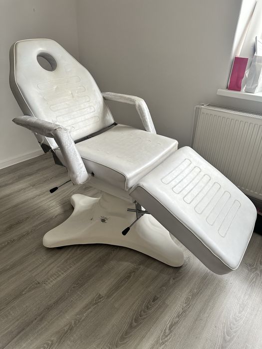 Fotel kosmetyczny hydrauliczny