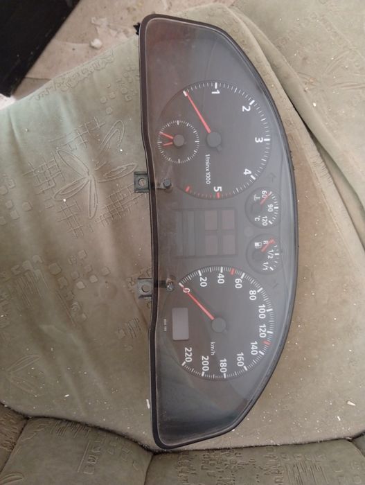 Приборка ауди а 4 б 5