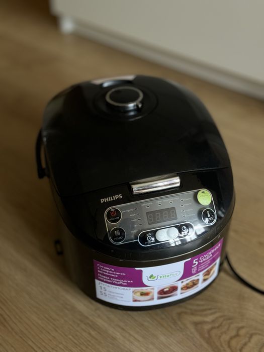 Мультиварка PHILIPS HD3137