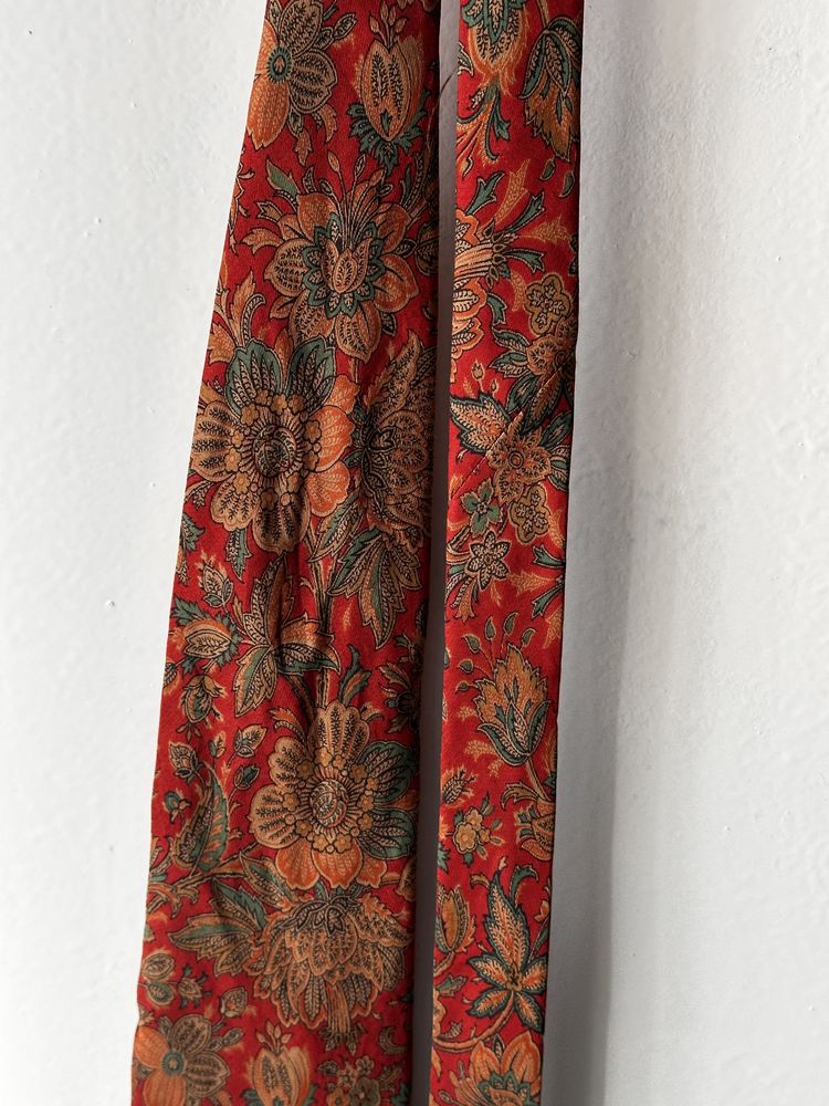 Givenchy шовкова краввтка