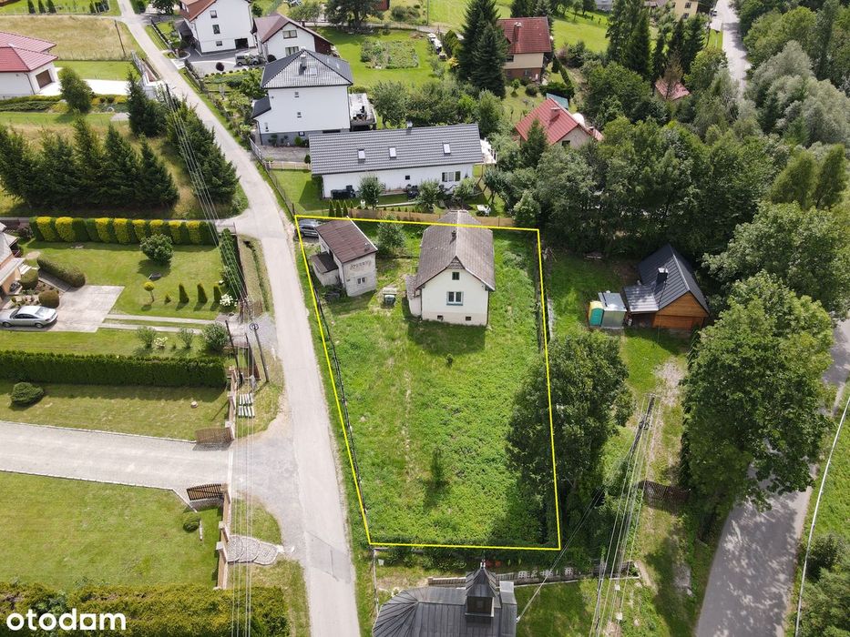 Dom do generalnego remontu o powierzchni 60 mkw Brzuśnik.