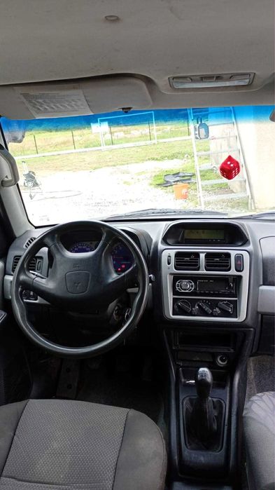 Mitshubishi Pajero pianin 2001r 1.8 benzyna
