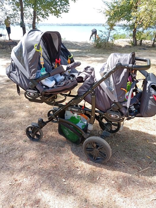 Коляска для трійні  BabyActive
