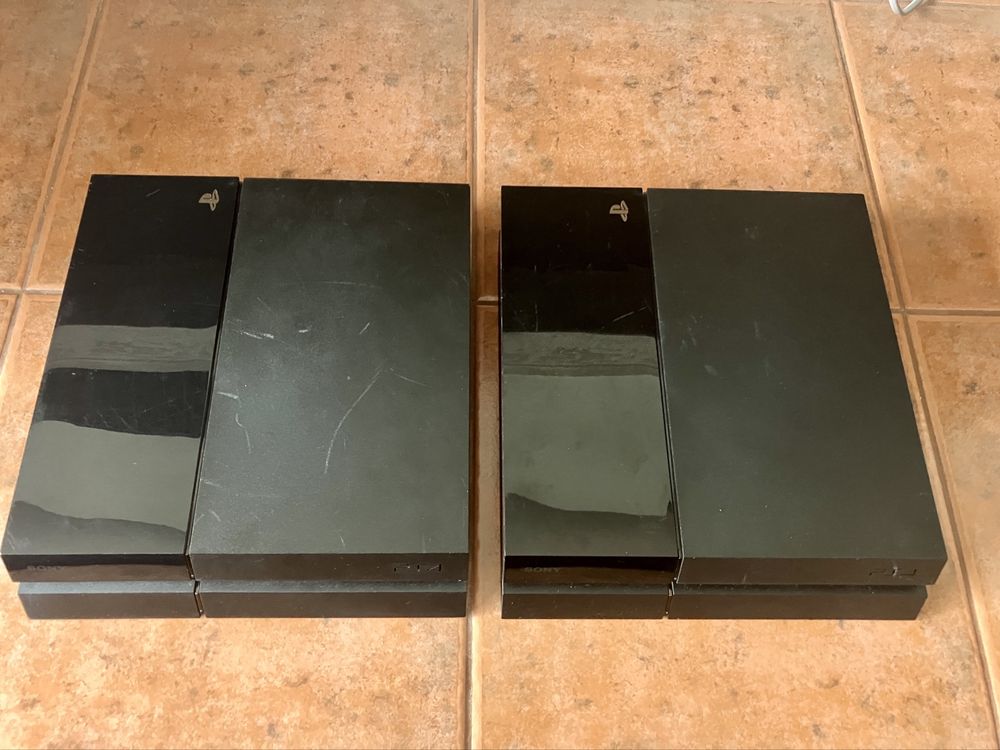 Duas Playstation 4 (FW 6.72 e 11.02) (ver descrição)