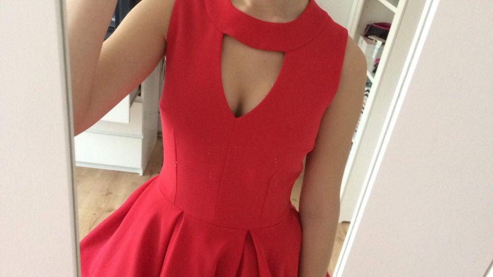czerwona sukienka talya