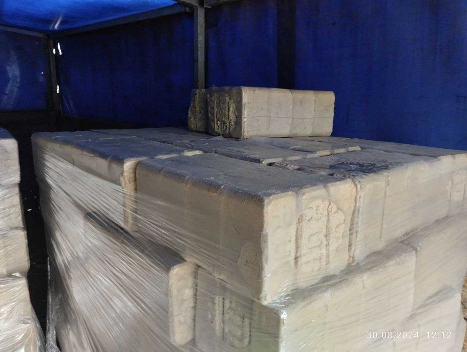 Деревні брикети RUF  дубовий  в Херсоні