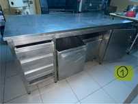 Várias bancadas em Inox