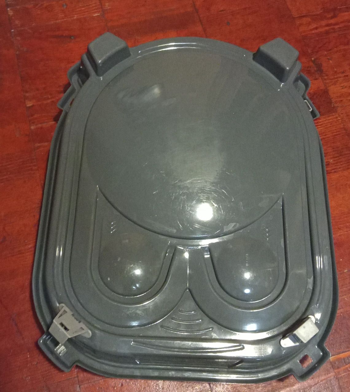 !! СРОЧНО ПРОДАМ !!Арена бейблейд хасбро ( beyblade )