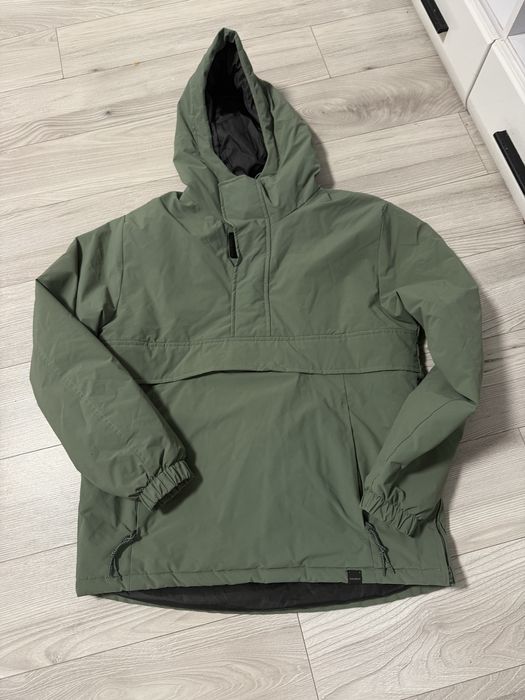 Куртка анорак М   Pull&Bear