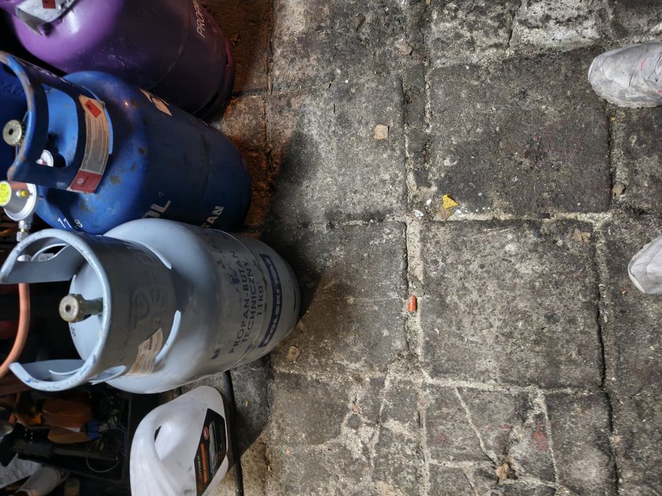 Sprzedam butlę gazową 11kg propan butan