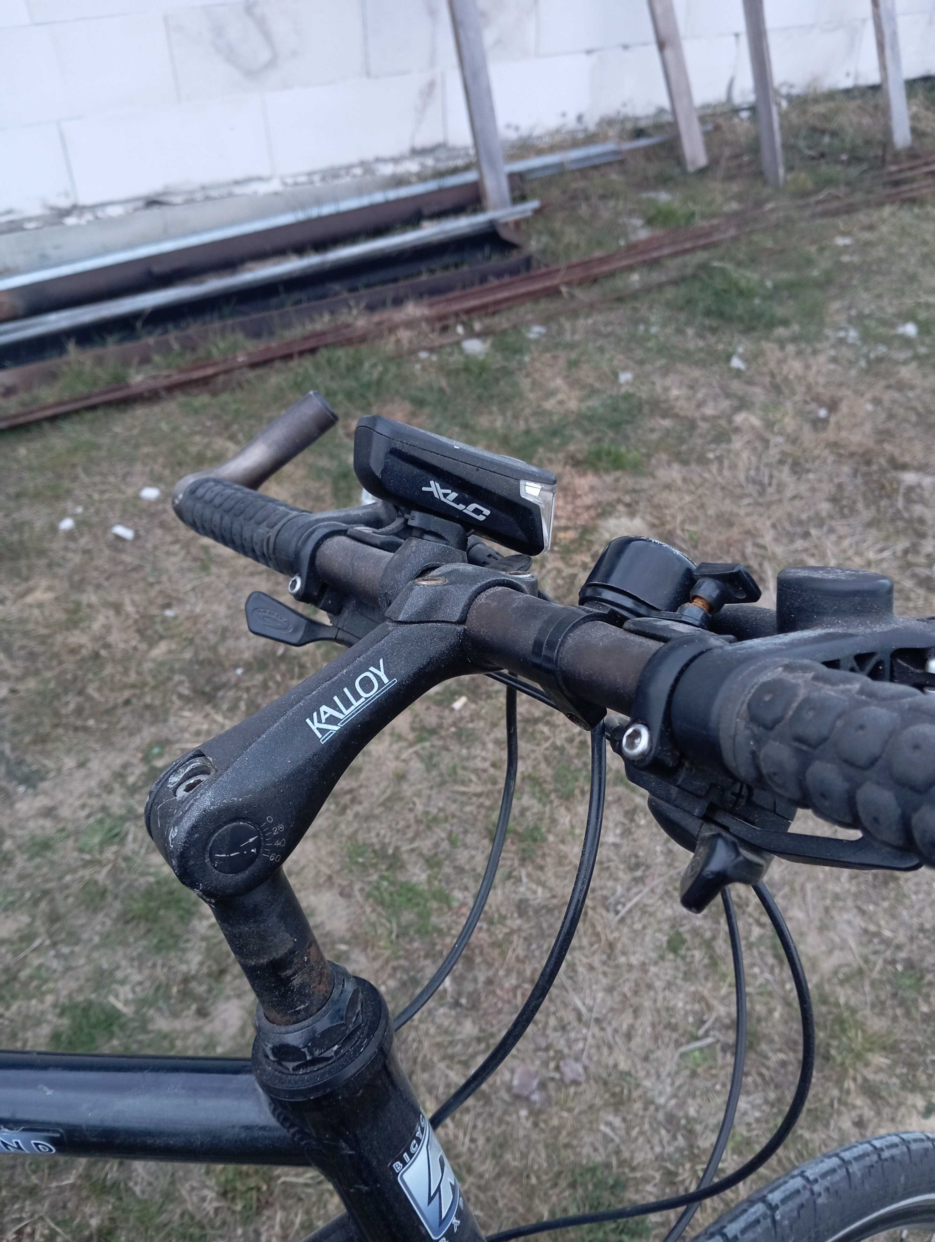 Sprzedam rower turystyczny męski