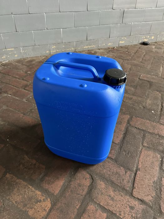 Kanister pojemnik 20l niebieski