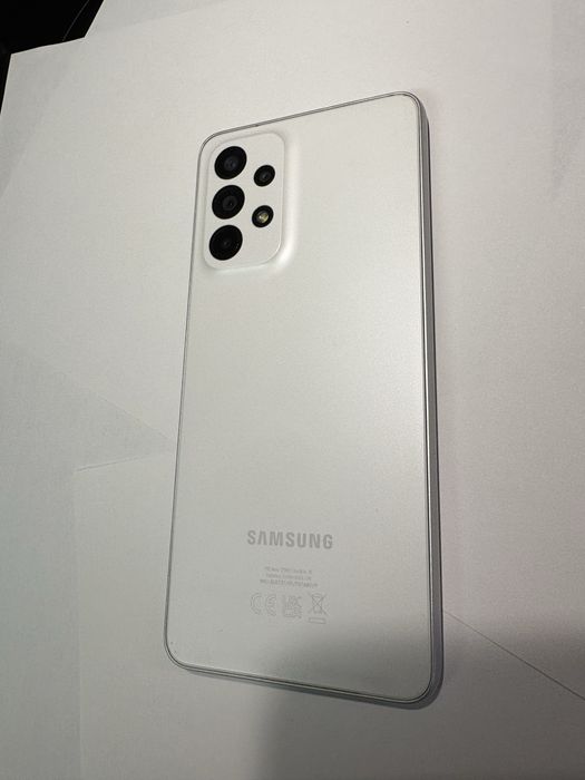 Samsung A33 5G + 7 peliculas e 9 capas