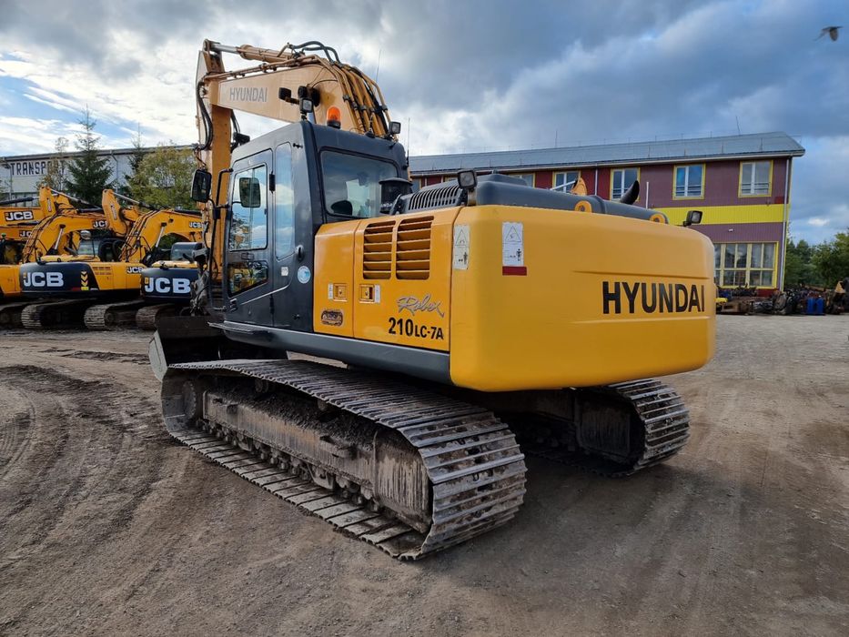 Аренда полноповоротного гусеничного экскаватора