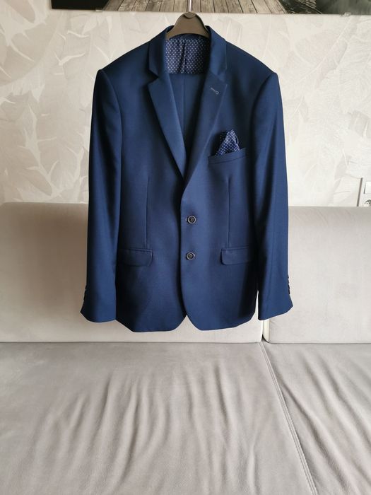 Garnitur młodzieżowy