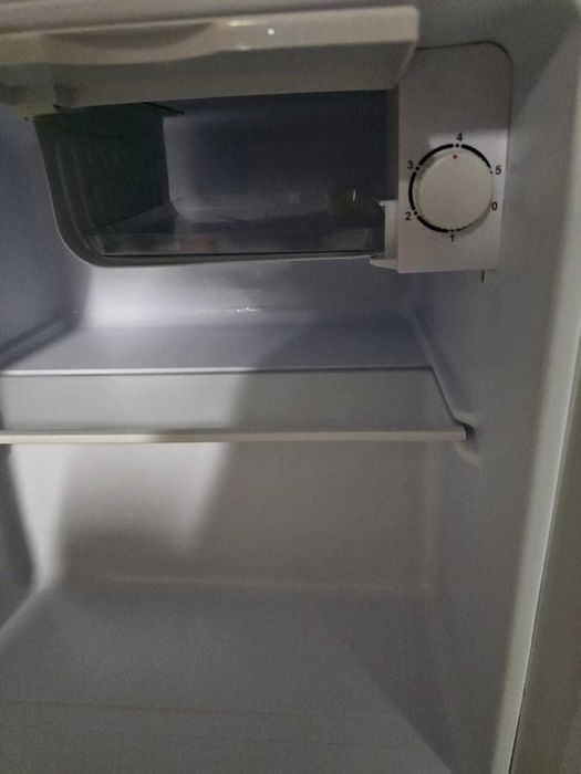 Lodówka BEKO minibar RSO45WEUN