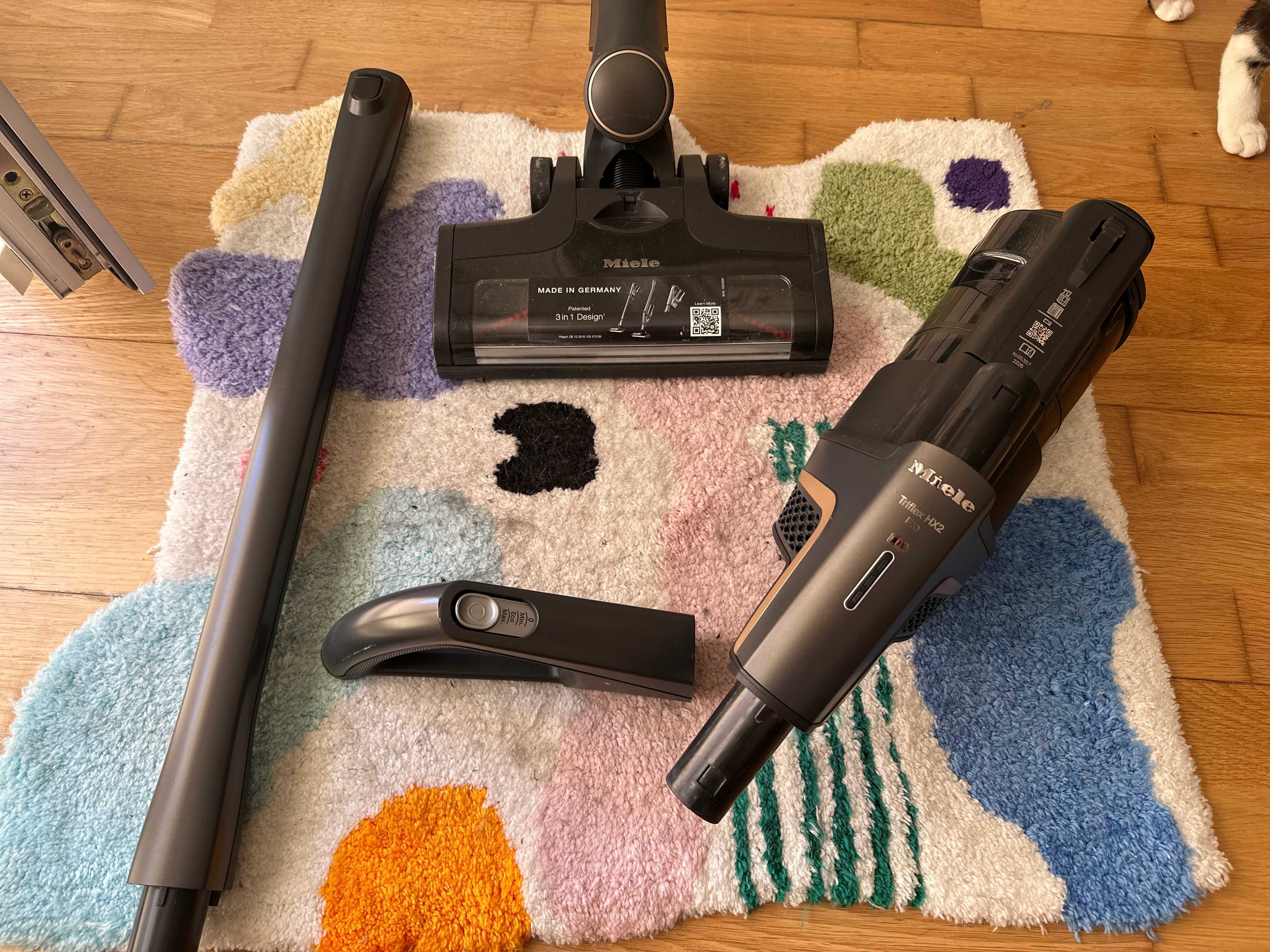 Aspirador Miele HX2 Pro Cinzento - impecável