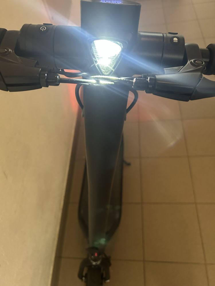 Hulajnoga elektryczna Frugal touring 2.0