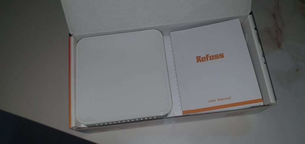 Sterownik Termostat" Meross" smart wiffi homekit