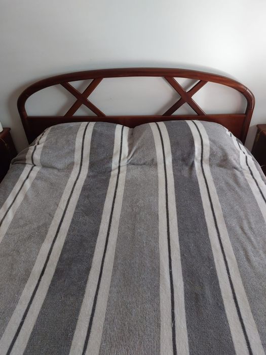 Cama de casal madeira