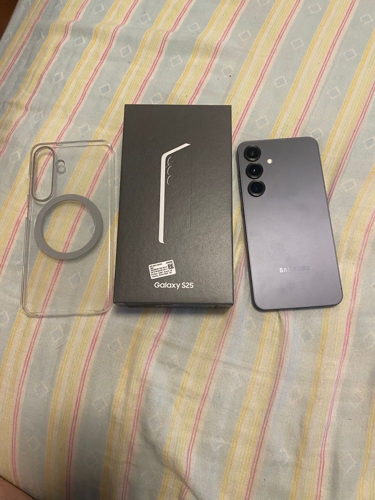 Samsung s25 blueblack