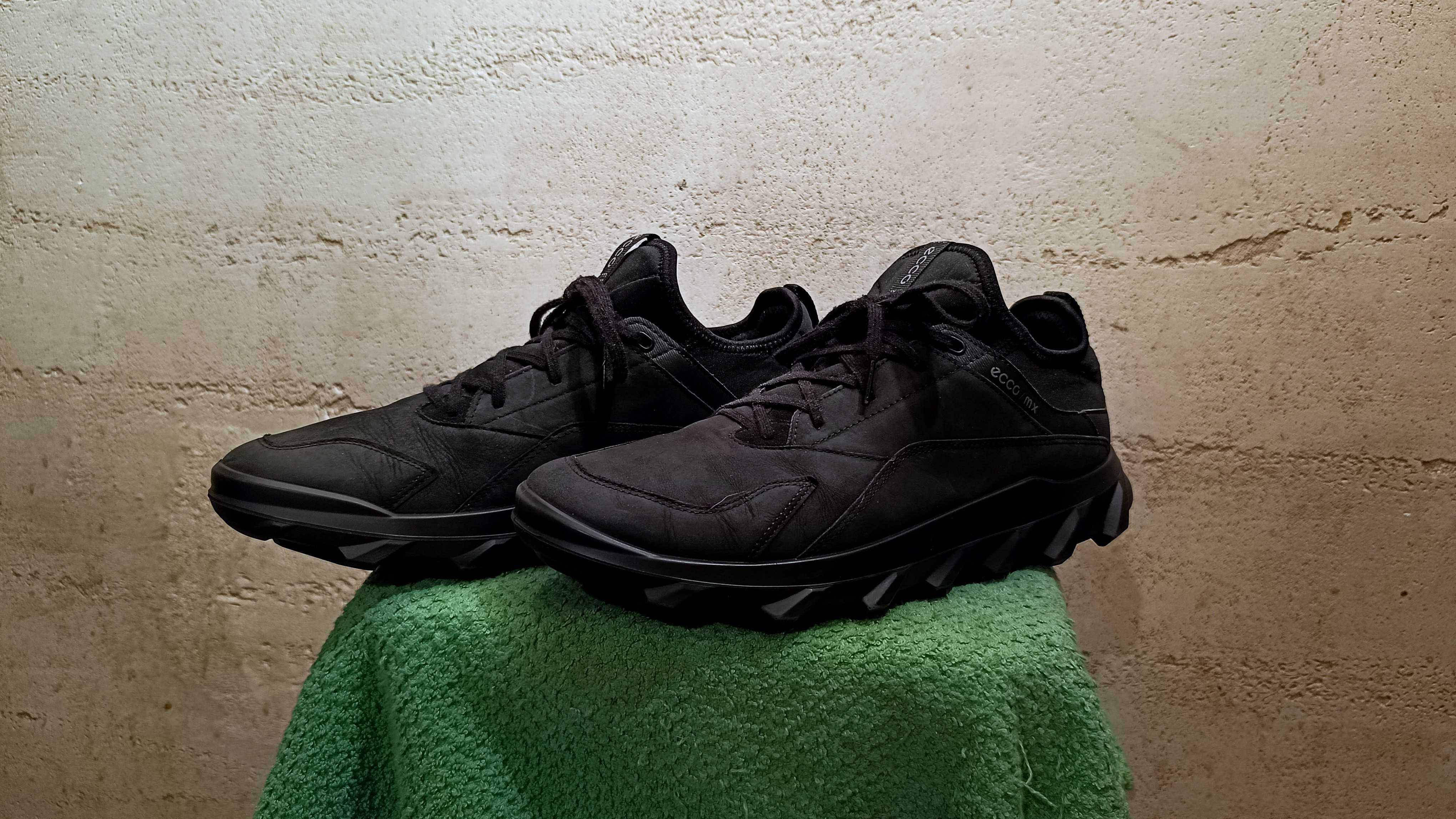 Męskie sneakersy ECCO MX r.43 skóra stan bardzo dobry