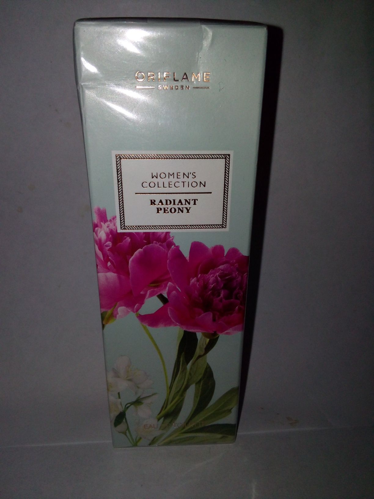 Woda toaletowa radiant peony 75ml