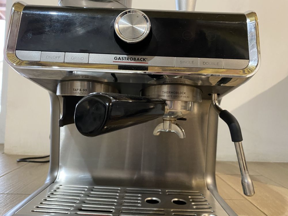 Ріжкова кавоварка еспресо Gastroback Design Espresso BARISTA PRO 42616
