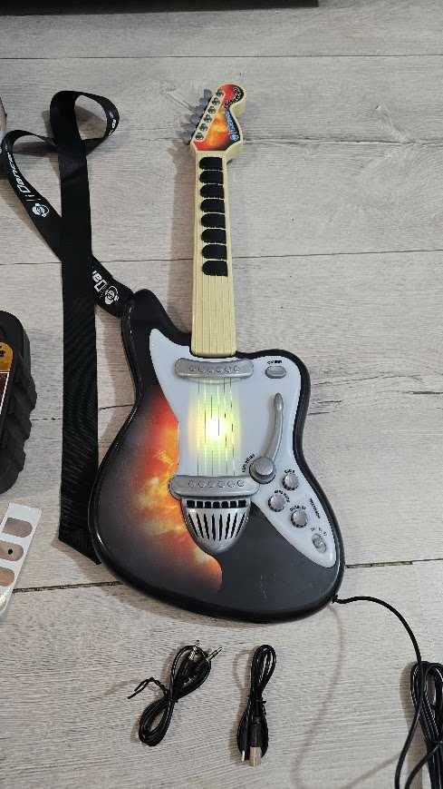 Wirtualna Gitara elektryczna Jam Hero ze wzmacniaczem od 3 lat