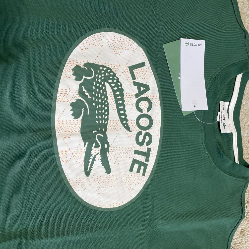 T-Shirt Lacoste Size M/L