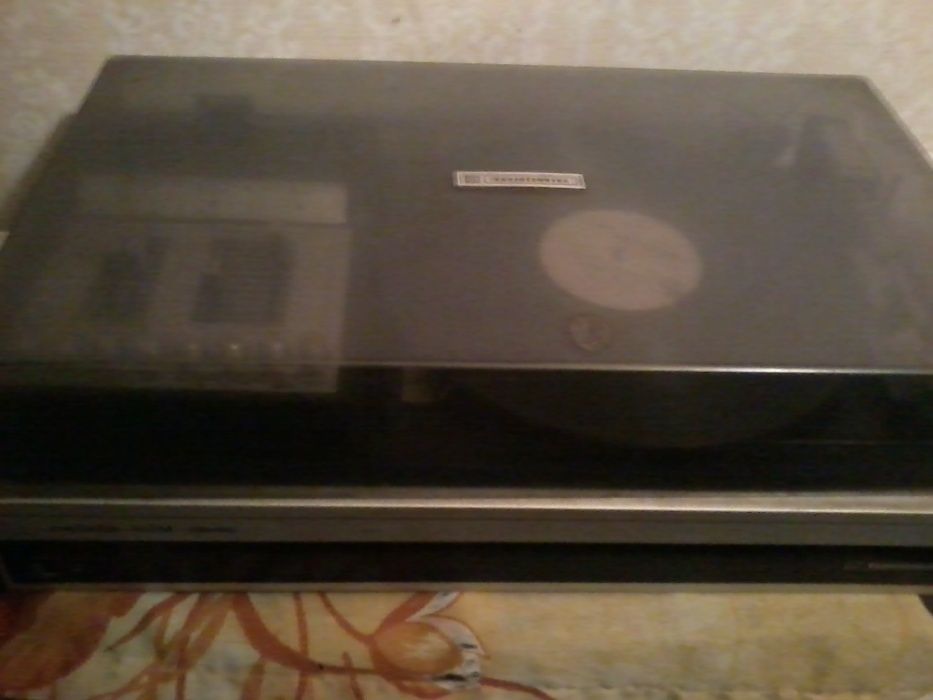 Продам проигрыватель Мелодия 103М