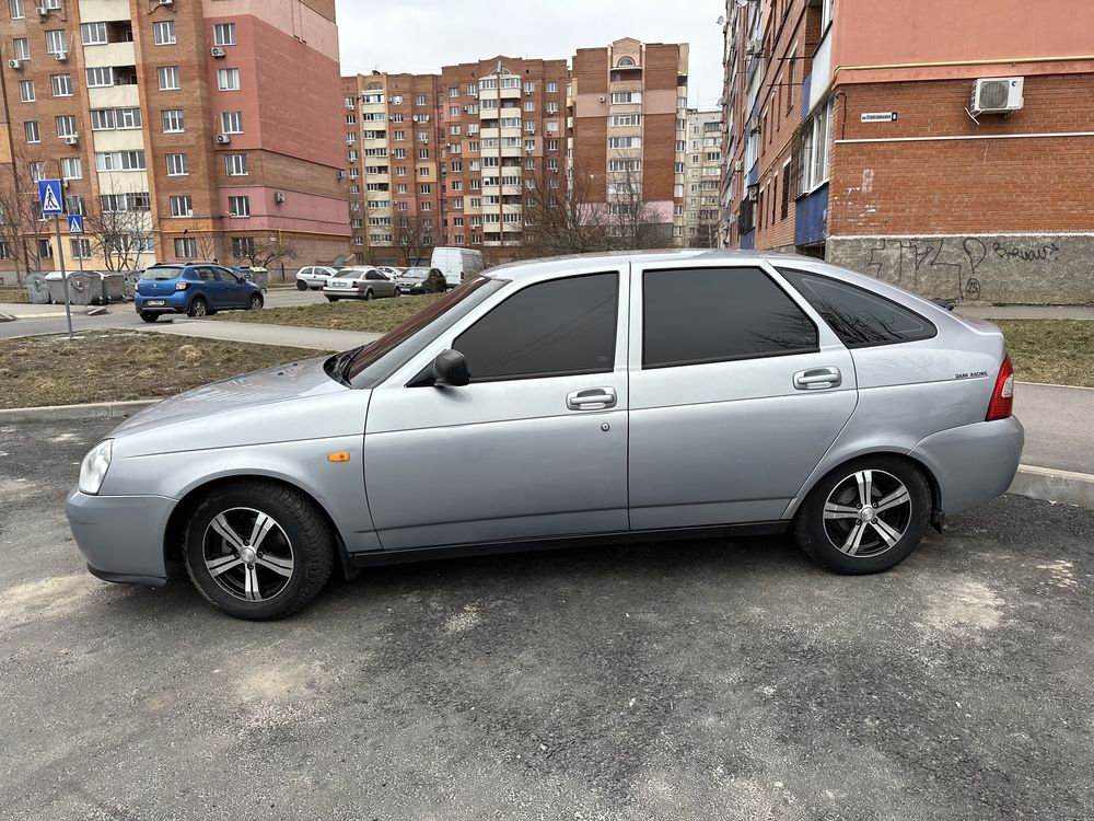 Продам Lada Priora 1,6