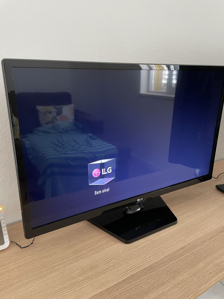 Televisor LG 28MT47DC-PZ