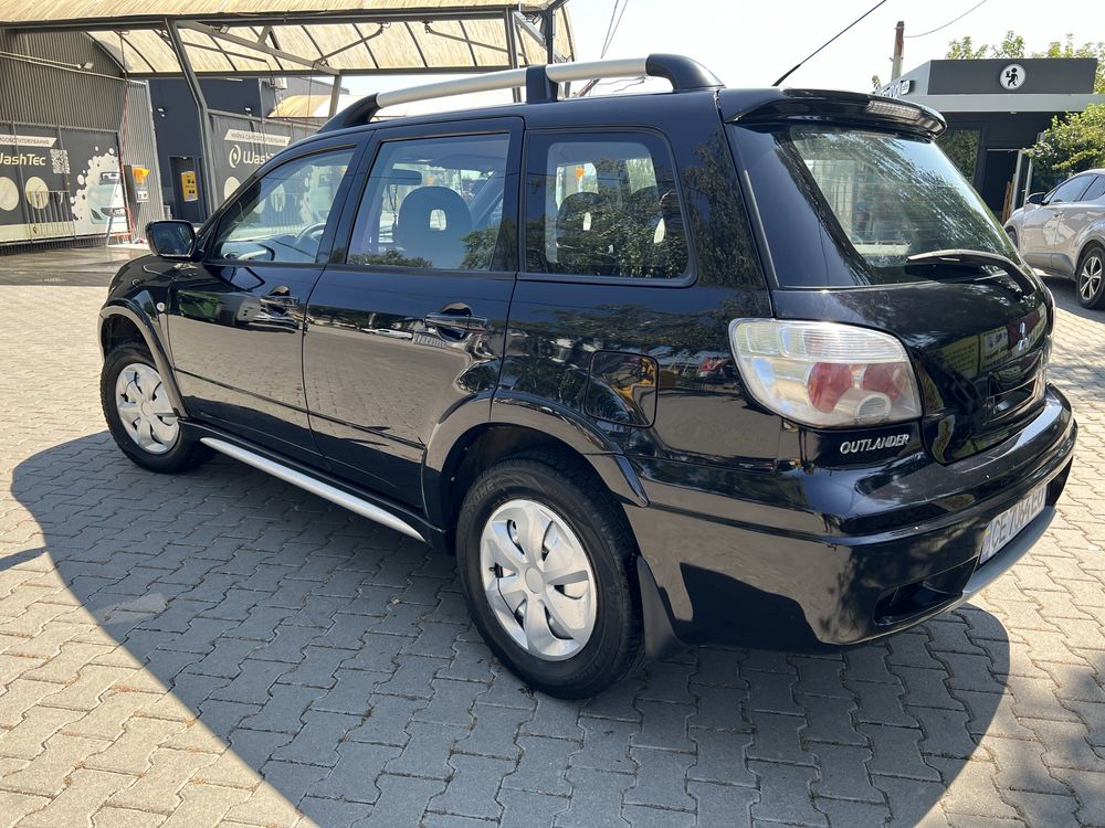 Mitsubishi outlander